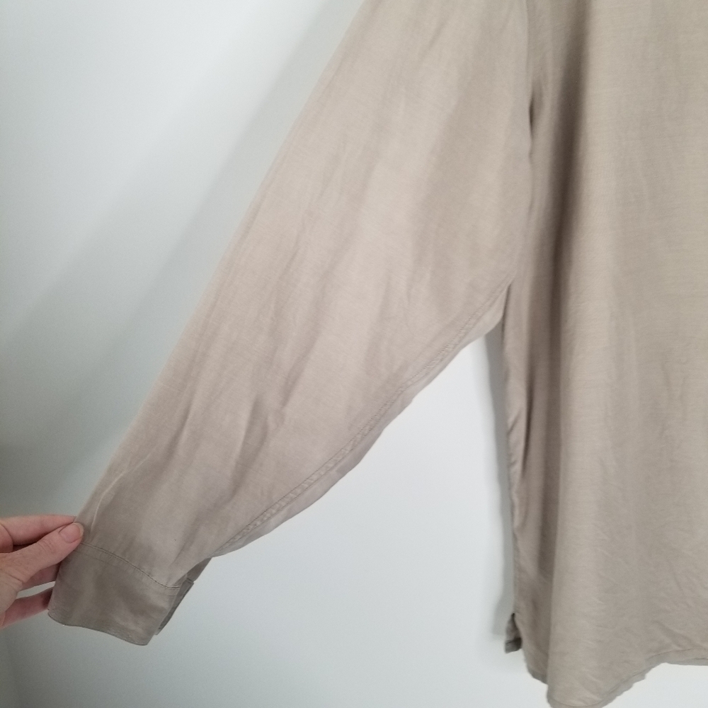 Perry Ellis Silk Blend Long Sleeve Button Down Tan/Beige Shirt Size XL - Picture 3 of 10